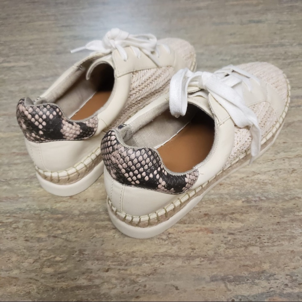 Universal Thread Shoes - image 7